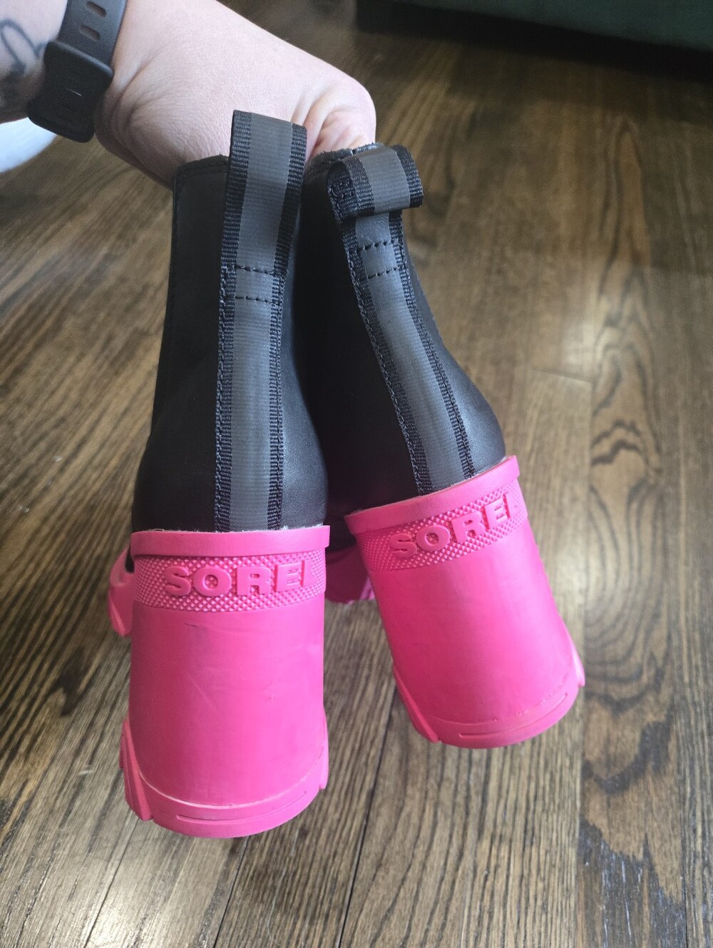 Sorel Brex Heel Platform Chelsea Bootie Black And Pink Size 9 - Picture 4 of 10
